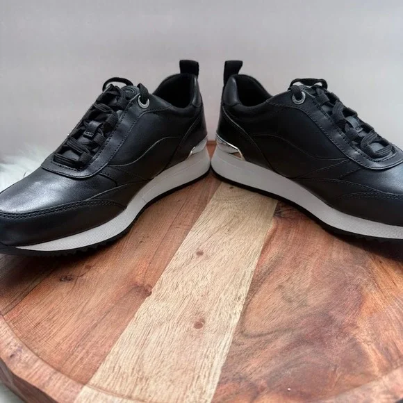 Michael Kors Allie Strider Size 8M Black Silver Sneakers Size 8 Leather Shoes - Picture 8 of 14